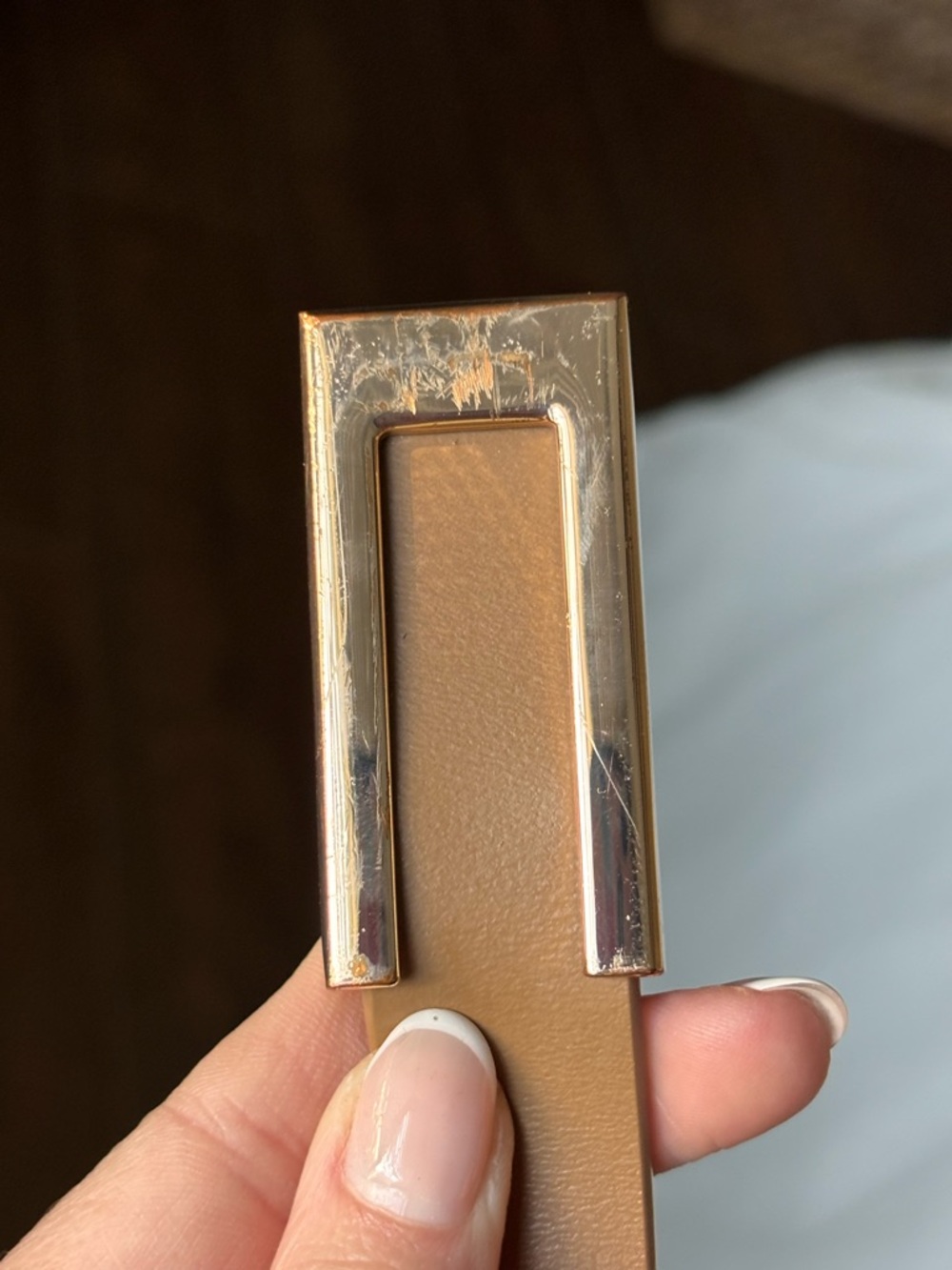 Women’s tan Leather belt with gold buckle